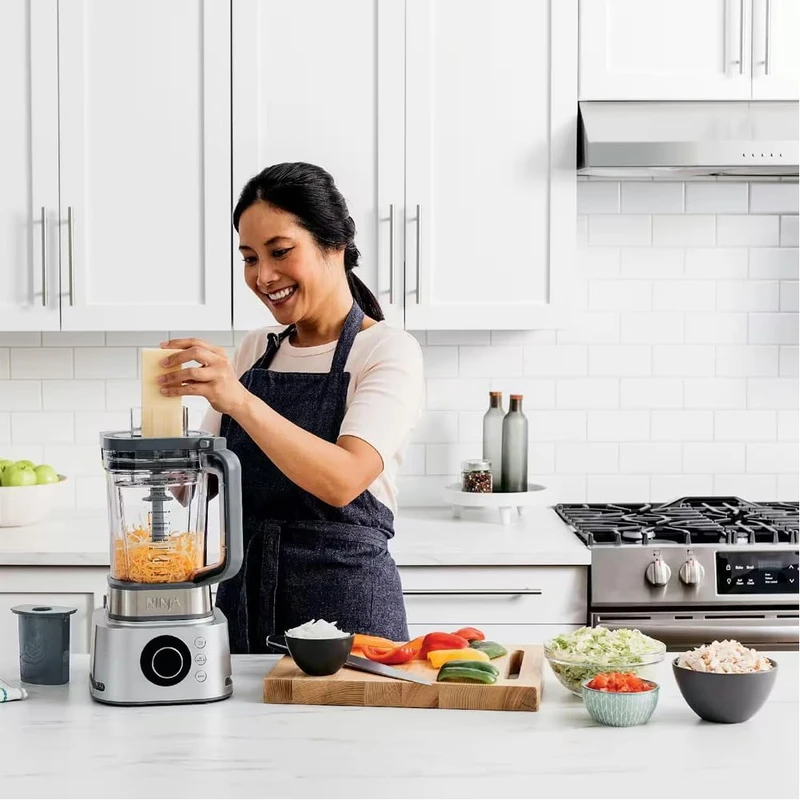 غذاساز نینجا مدل CB400 ظرفیت ۲.۱ لیتر ۱۰ سرعته با بدنه پلاستیک
